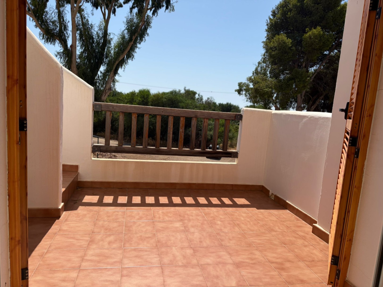 Fantástico apartamento de tres dormitorios y tres baños en Portman 