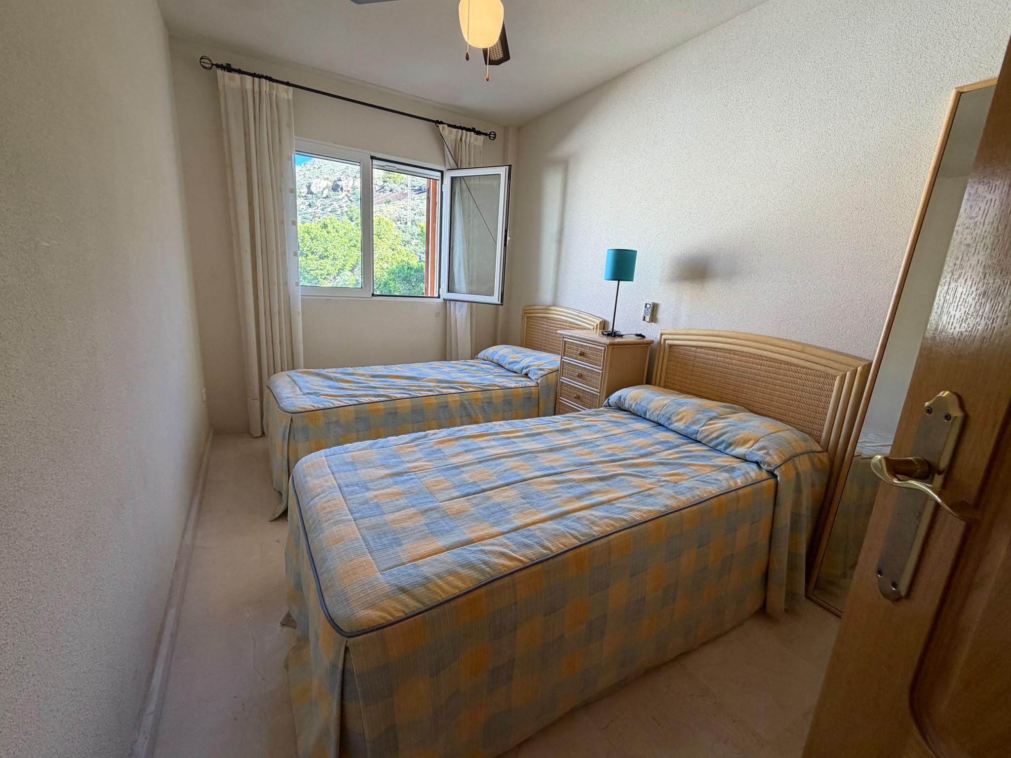 Fantástico Apartamento Ático totalmente amueblado en Urb. Puerto Vallarta 