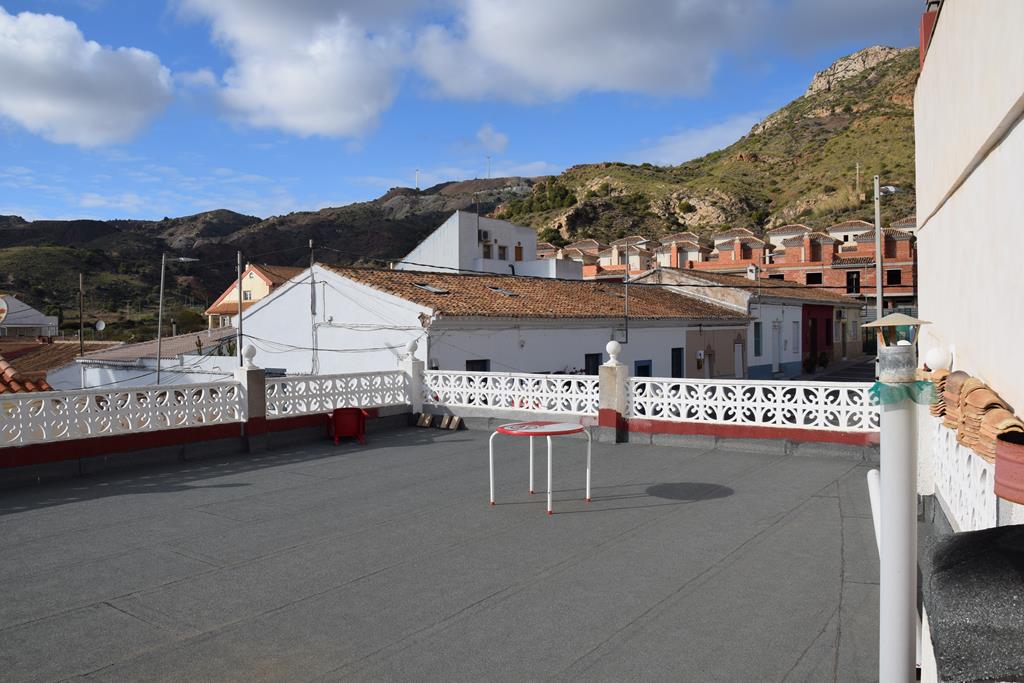 Amplia casa en Portman