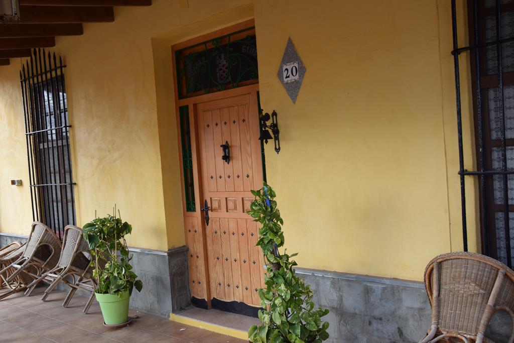 Amplia casa en Portman