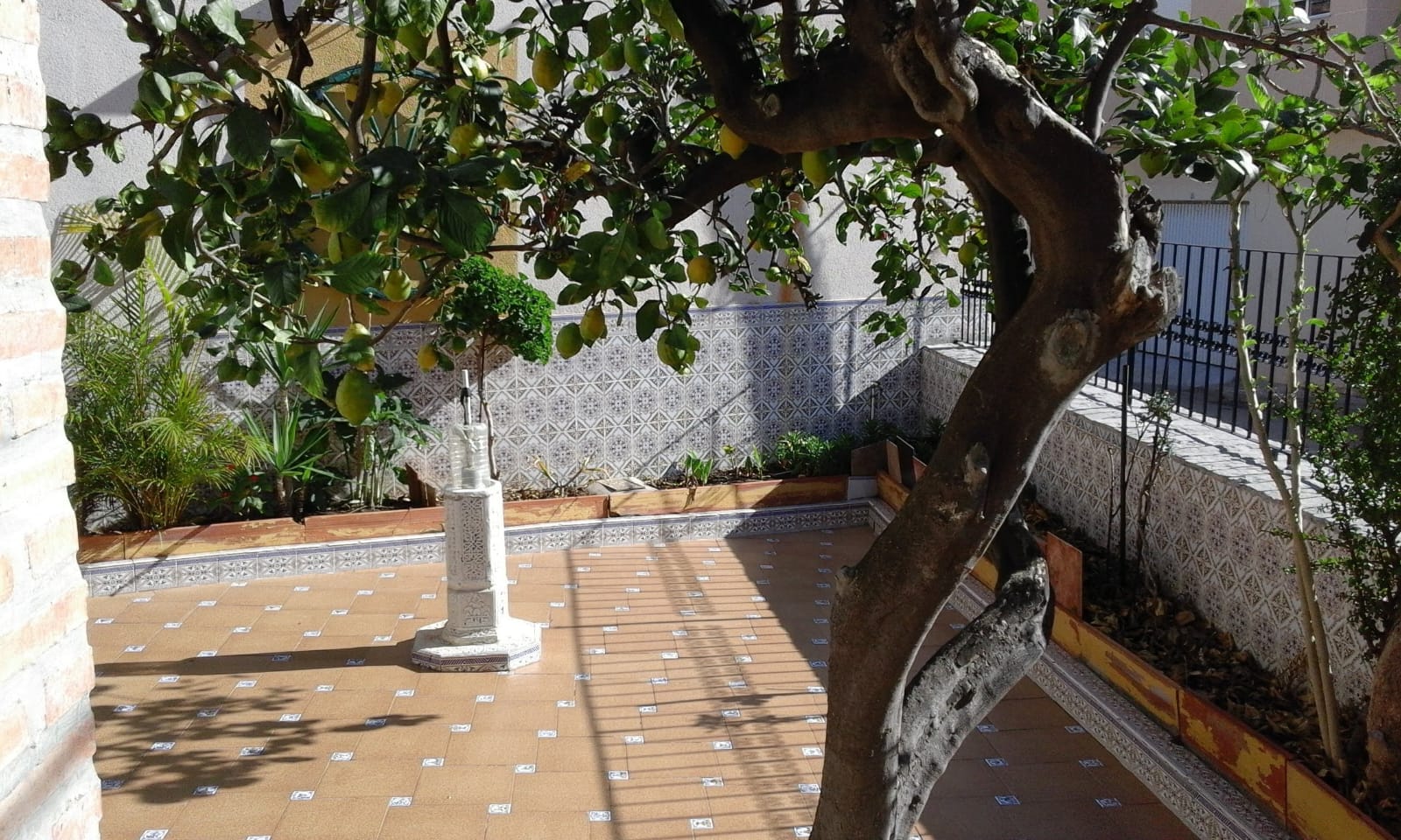 Amplia casa en Portman