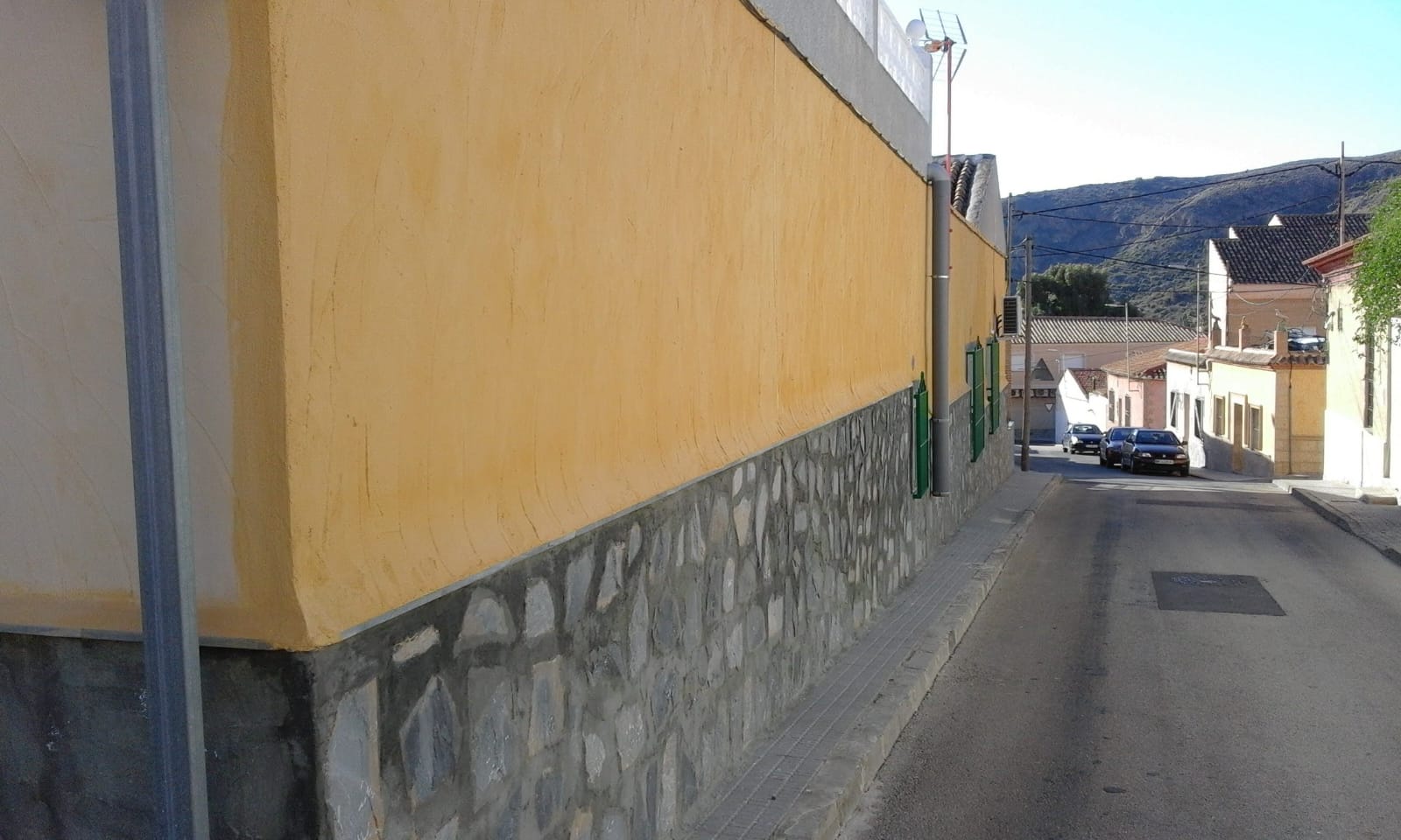 Amplia casa en Portman